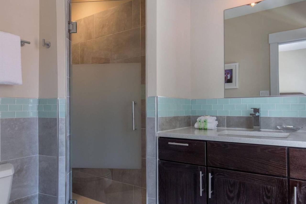 Modern & Cozy Philly Apartment - Perfect Location! Philadelphia Kültér fotó